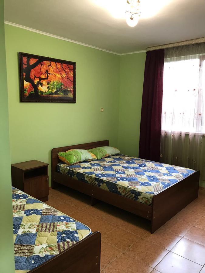 Guesthouse Tigranakert Pizunda Esterno foto